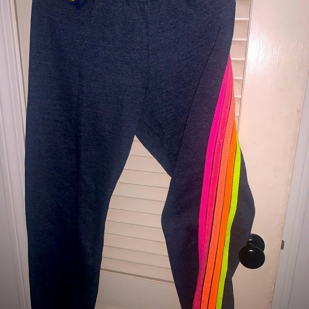 Size small Navy Aviator nation joggers